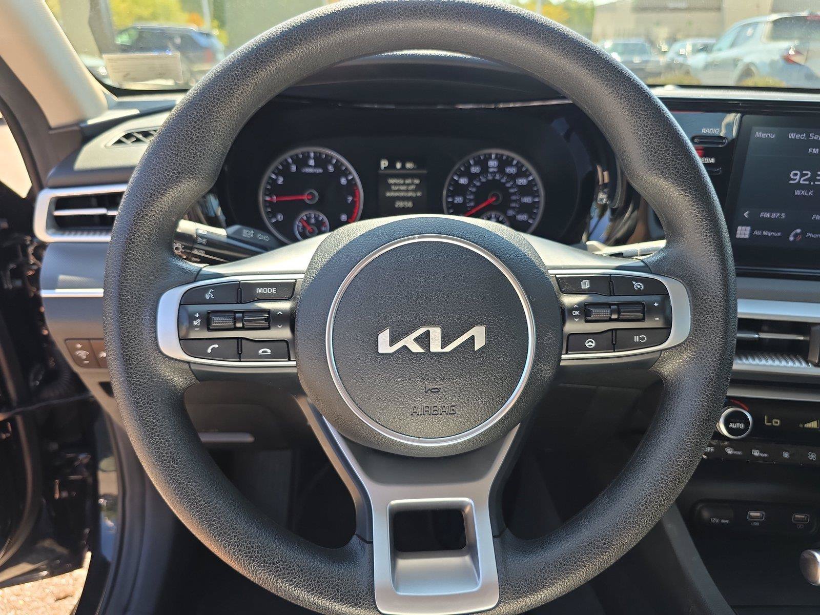 Used 2023 Kia K5 LXS FWD image 21