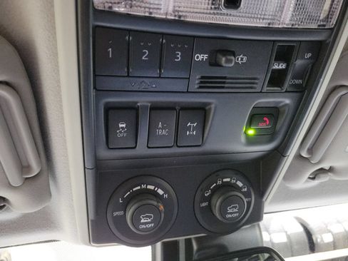 Used 2023 Toyota 4Runner TRD Pro AWD/4WD image 21