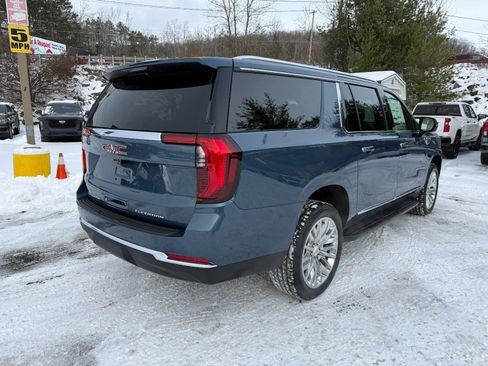 New 2026 GMC Yukon XL Elevation w/ Elevation Premium Package image 5