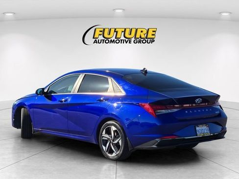 Used 2023 Hyundai Elantra Limited FWD image 7