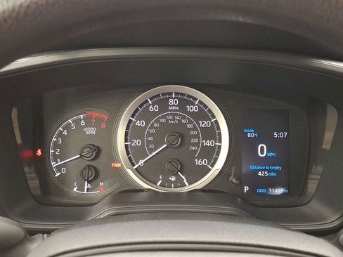 Used 2022 Toyota Corolla LE FWD image 13