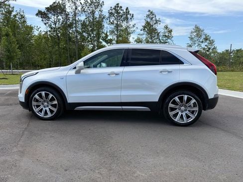 Used 2019 Cadillac XT4 Premium Luxury w/ Driver Assist Package image 2