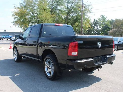 Used 2012 RAM 1500 Express w/ ST Popular Equipment Group AWD/4WD image 31