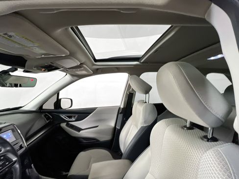 Used 2023 Subaru Forester Premium image 21