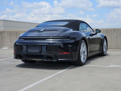Certified 2025 Porsche 911 Carrera RWD image 8