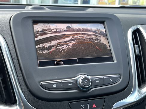 Used 2024 Chevrolet Equinox LT image 27