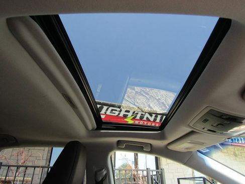 Used 2016 Lexus RX 350 FWD image 8