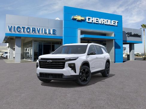 New 2027 Chevrolet Traverse LT w/ Midnight/Sport Edition FWD image 3