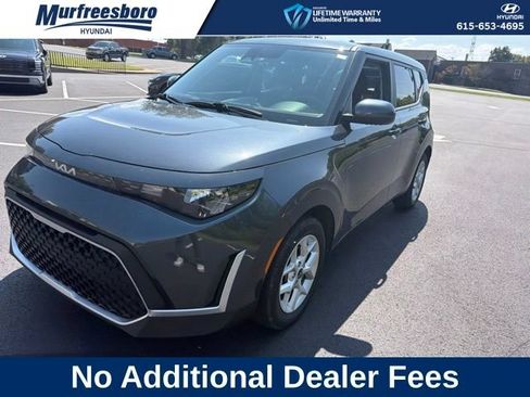 Used 2025 Kia Soul LX w/ LX Technology Package FWD image 1