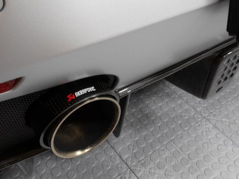 Used 2018 Ferrari 488 Spider image 21