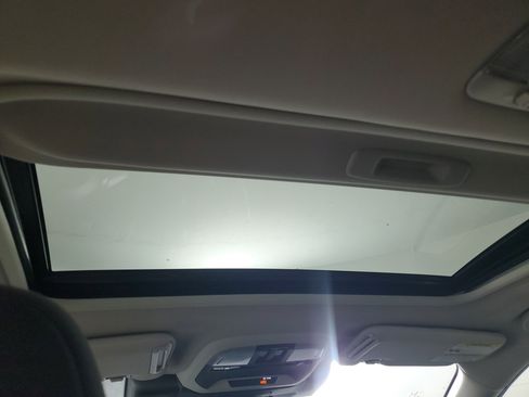 New 2025 Subaru Crosstrek 2.5i Premium image 16