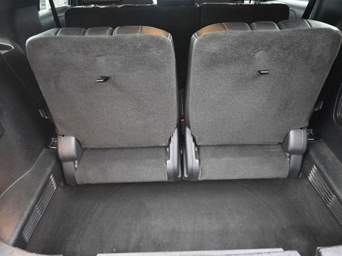 Used 2017 Ford Explorer Limited w/ Equipment Group 301A image 10