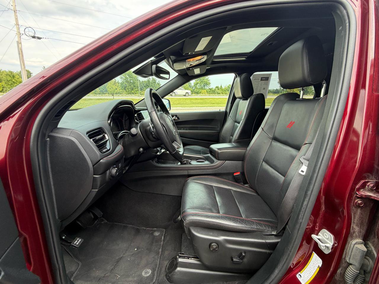 Used 2025 Dodge Durango R/T w/ Blacktop Package AWD/4WD image 11