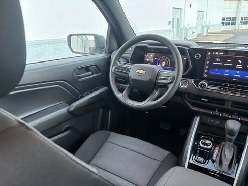 New 2026 Chevrolet Colorado W/T image 19