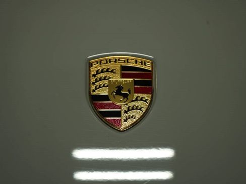 New 2025 Porsche Macan image 29