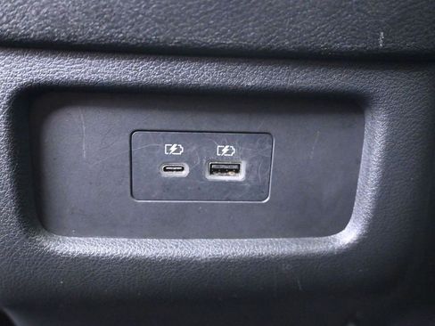 Used 2023 Nissan Pathfinder SL image 27