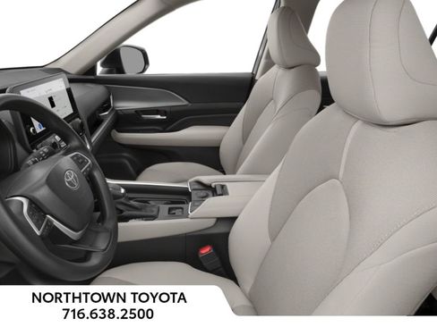 New 2026 Toyota Grand Highlander LE image 7