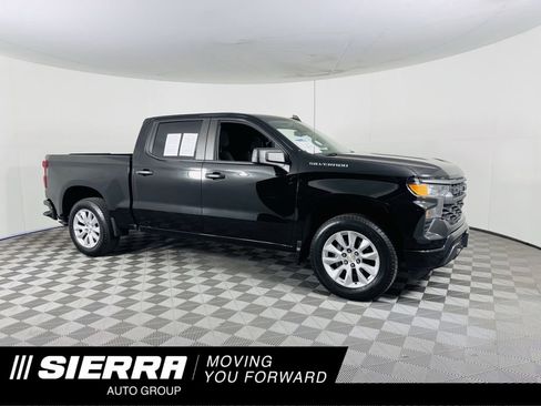 Used 2022 Chevrolet Silverado 1500 Custom RWD image 1