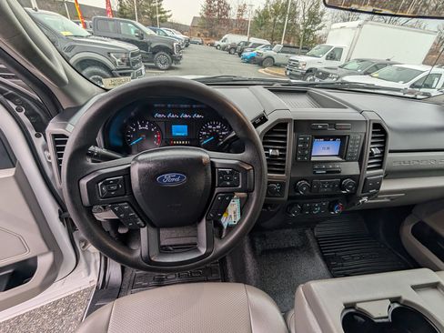 Certified 2020 Ford F250 XL w/ Power Equipment Group image 13