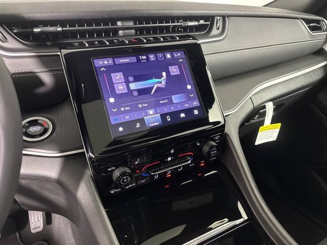New 2026 Jeep Grand Cherokee Laredo X AWD/4WD image 18