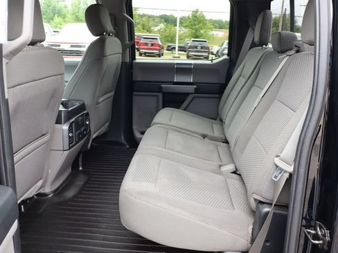 Used 2018 Ford F150 XLT w/ Equipment Group 302A Luxury AWD/4WD image 40