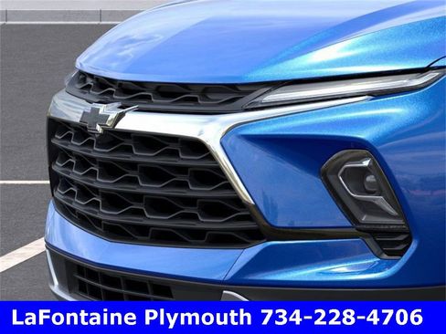New 2025 Chevrolet Blazer LT w/ Convenience Package image 13
