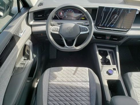 New 2026 Volkswagen Tiguan S image 9