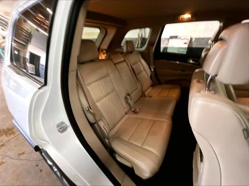 Used 2015 Jeep Grand Cherokee Limited AWD/4WD image 25