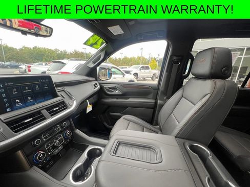 Used 2024 Chevrolet Tahoe High Country w/ Premium Package AWD/4WD image 18