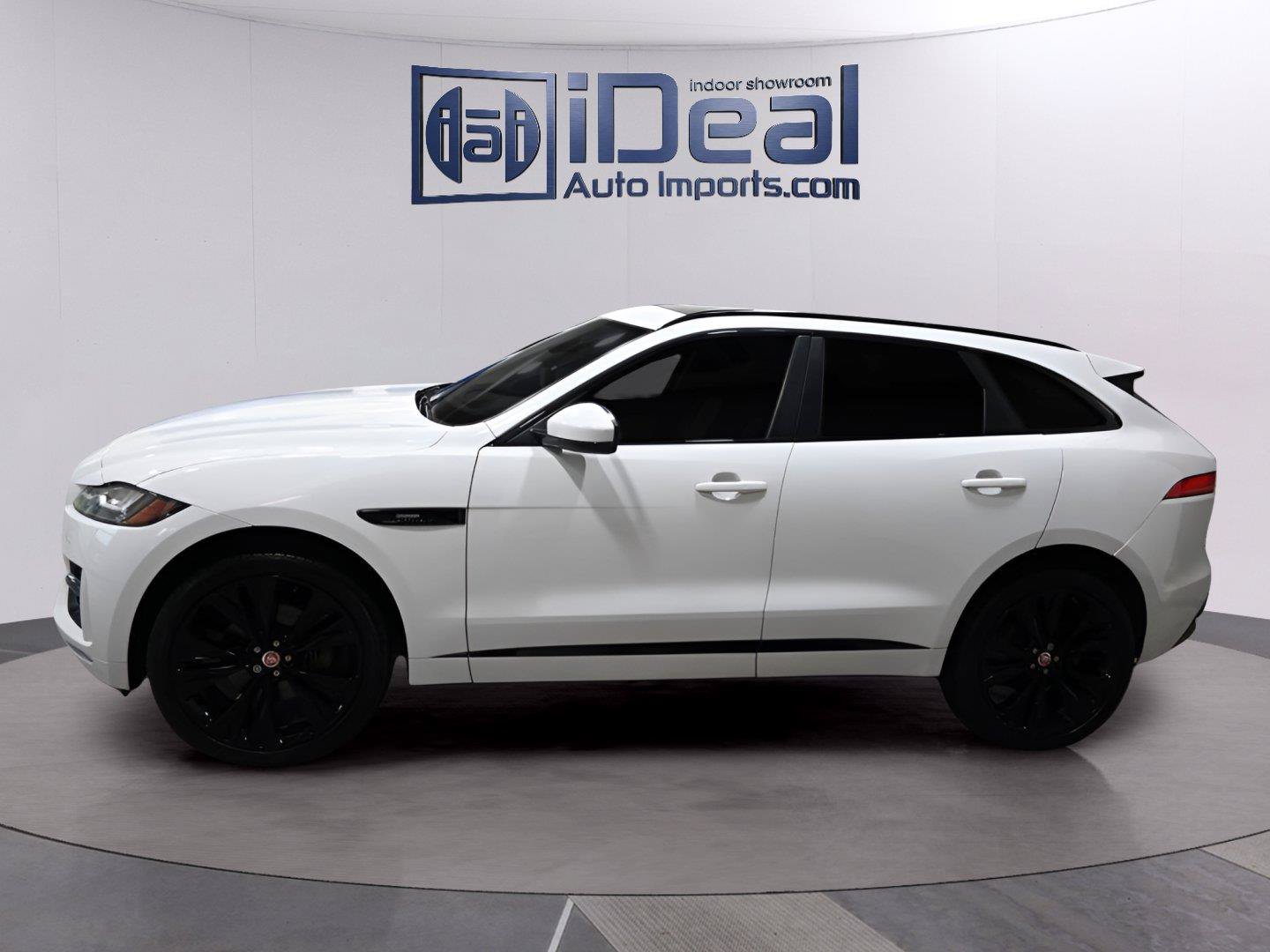 Used 2018 Jaguar F-PACE R-Sport AWD/4WD image 2