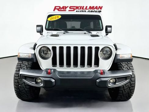 Used 2018 Jeep Wrangler Unlimited Rubicon AWD/4WD image 2