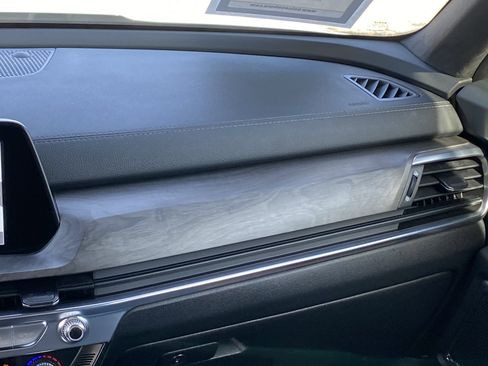 Used 2024 Kia Telluride SX Prestige X-Pro image 23