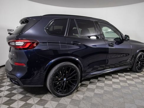 Used 2022 BMW X5 xDrive40i w/ M Sport Package AWD/4WD image 4