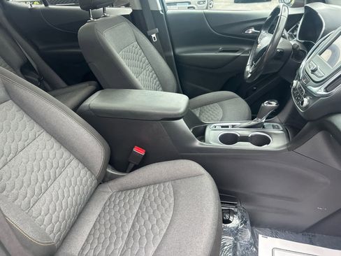 Used 2021 Chevrolet Equinox LT image 27
