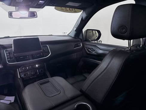 Used 2022 Chevrolet Tahoe RST w/ Sport Performance Package image 27