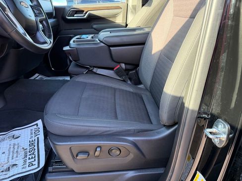 Used 2023 Chevrolet Silverado 1500 LT image 15