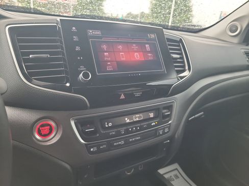 Certified 2023 Honda Ridgeline RTL image 21