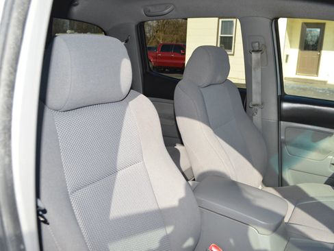 Used 2008 Toyota Tacoma PreRunner image 21