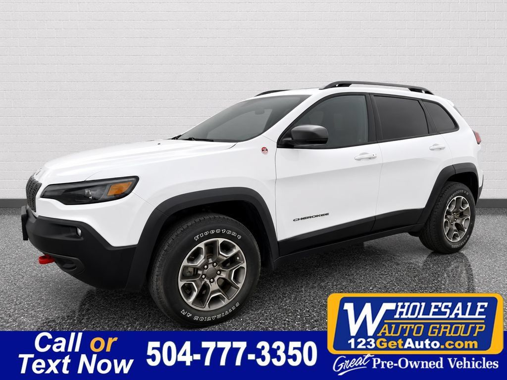 Used 2021 Jeep Cherokee Trailhawk AWD/4WD image 1