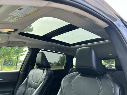 Used 2023 INFINITI QX60 Sensory w/ Cargo Package AWD/4WD image 26