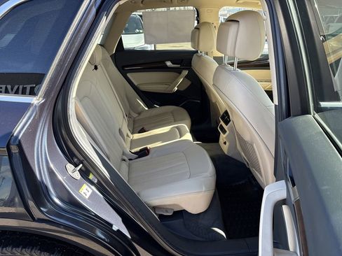 Used 2020 Audi Q5 2.0T Premium Plus w/ Premium Plus Package image 30