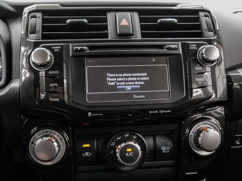 Used 2019 Toyota 4Runner TRD Off-Road image 27