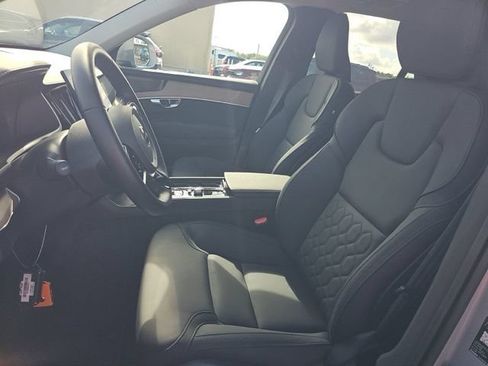 Used 2026 Volvo XC90 B6 Plus AWD/4WD image 17