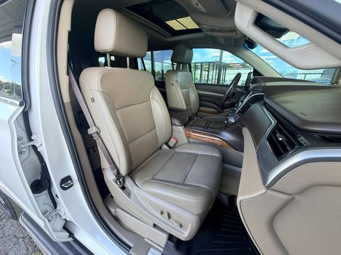Used 2017 Chevrolet Tahoe Premier AWD/4WD image 14