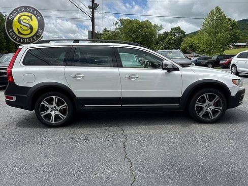 Used 2013 Volvo XC70 T6 AWD/4WD image 7