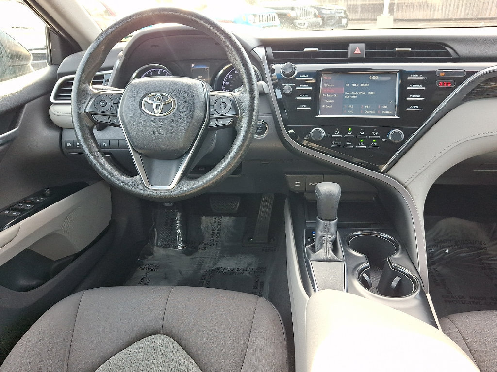 Certified 2018 Toyota Camry LE w/ Convenience Package FWD image 11