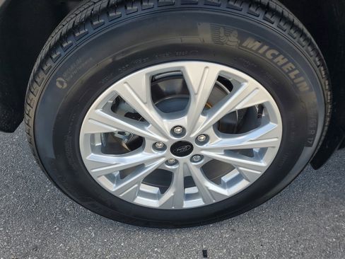 Used 2024 Ford Escape Active image 31