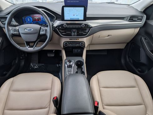 Certified 2021 Ford Escape Titanium image 15