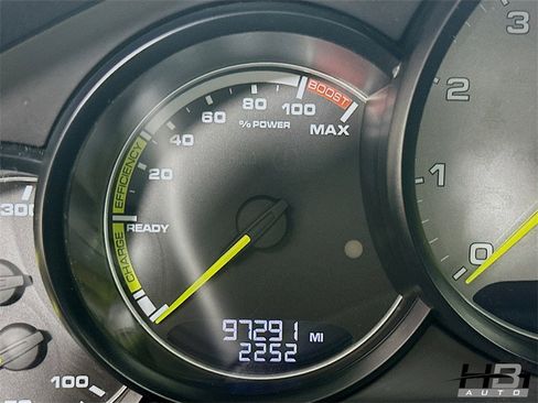 Used 2015 Porsche Panamera S w/ Premium Package Plus image 11