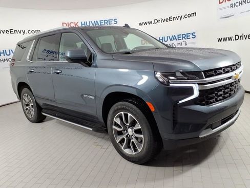 Used 2021 Chevrolet Tahoe LS AWD/4WD image 3